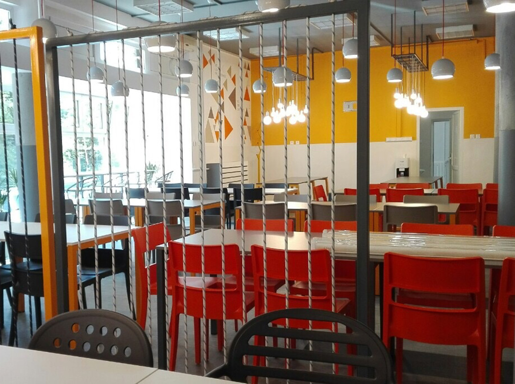 SCHOOL DINING RESTAURANT